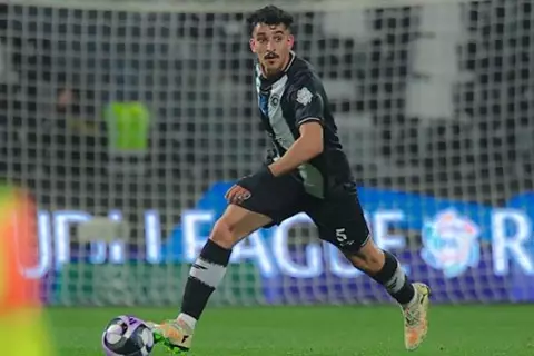مع نهاية عقده.. تقرير: النصر يحصل على توقيع لاعب الشباب